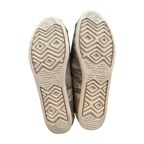 TOMS Camo Alpargata Slip On Flats Women’s 7.5 Taupe Grey Canvas Eco Comfort - Picture 10 of 10